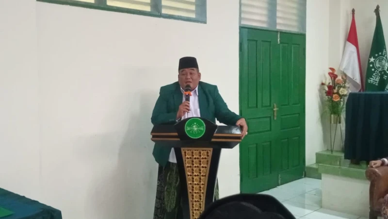 Katib Syuriyah PWNU KH Lukman Hakim Hamid dalam Konferensi Cabang (Konfercab) Pengurus Cabang Nahdlatul Ulama (PWNU) Kota Pengurus Wilayah Provinsi Papua Pegunungan di Pesantren Al-Hamid, Cipayung, Pengurus Wilayah Provinsi Papua Pegunungan, Ahad (14/06/2026). (foto: NU Online/Zehid)
